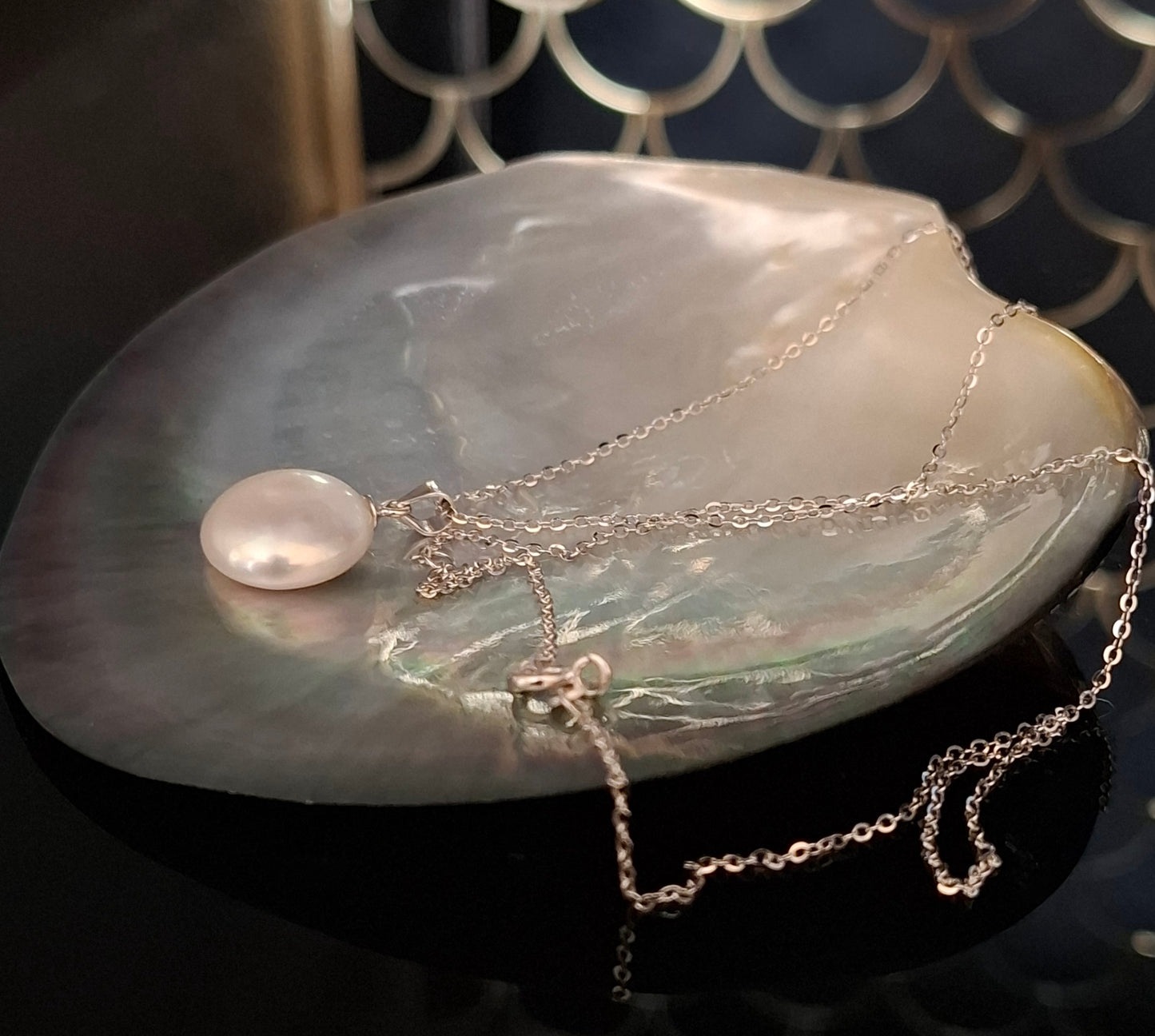 Freshwater white coin necklace