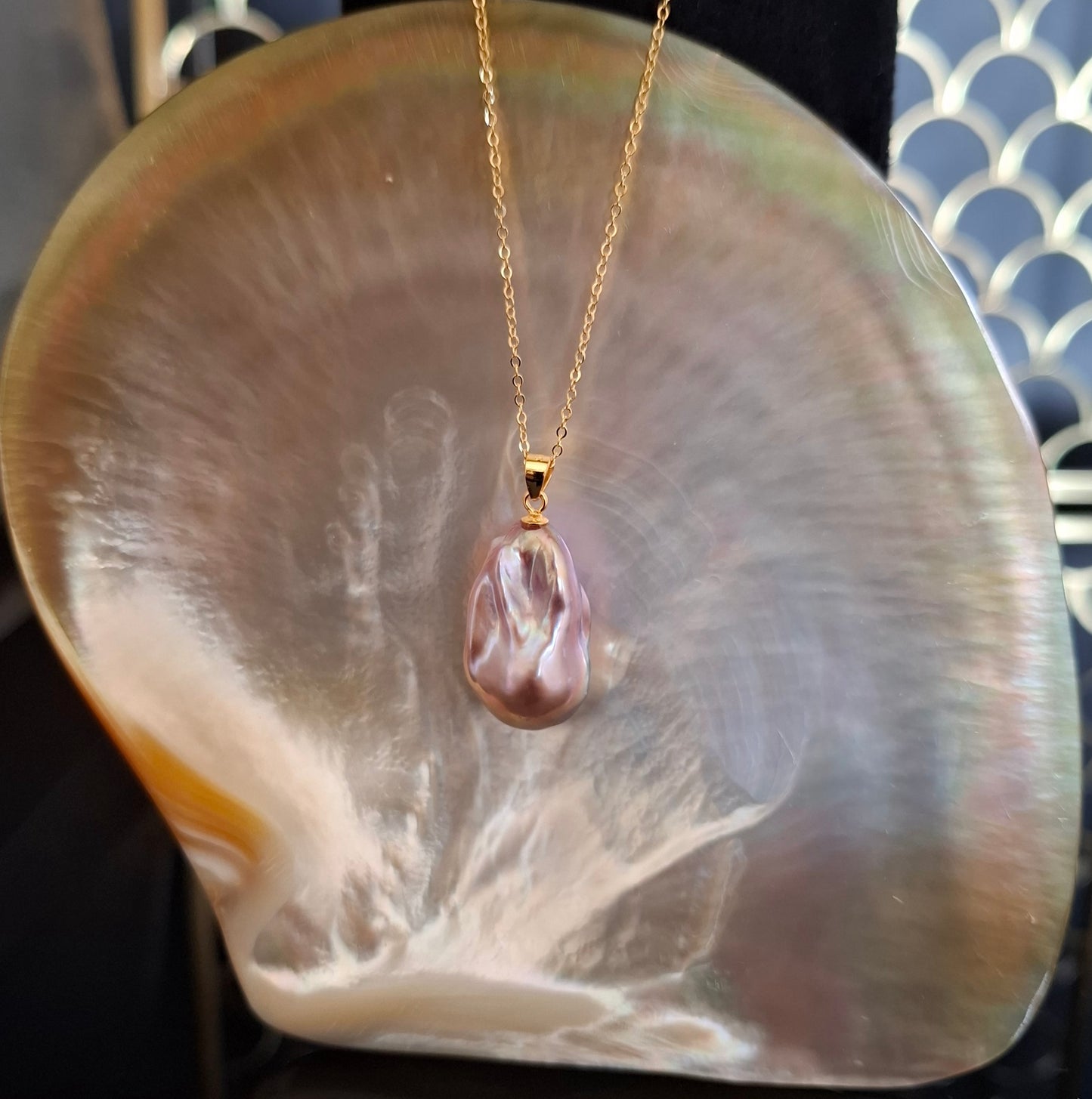 Natural rainbow pearl pendant