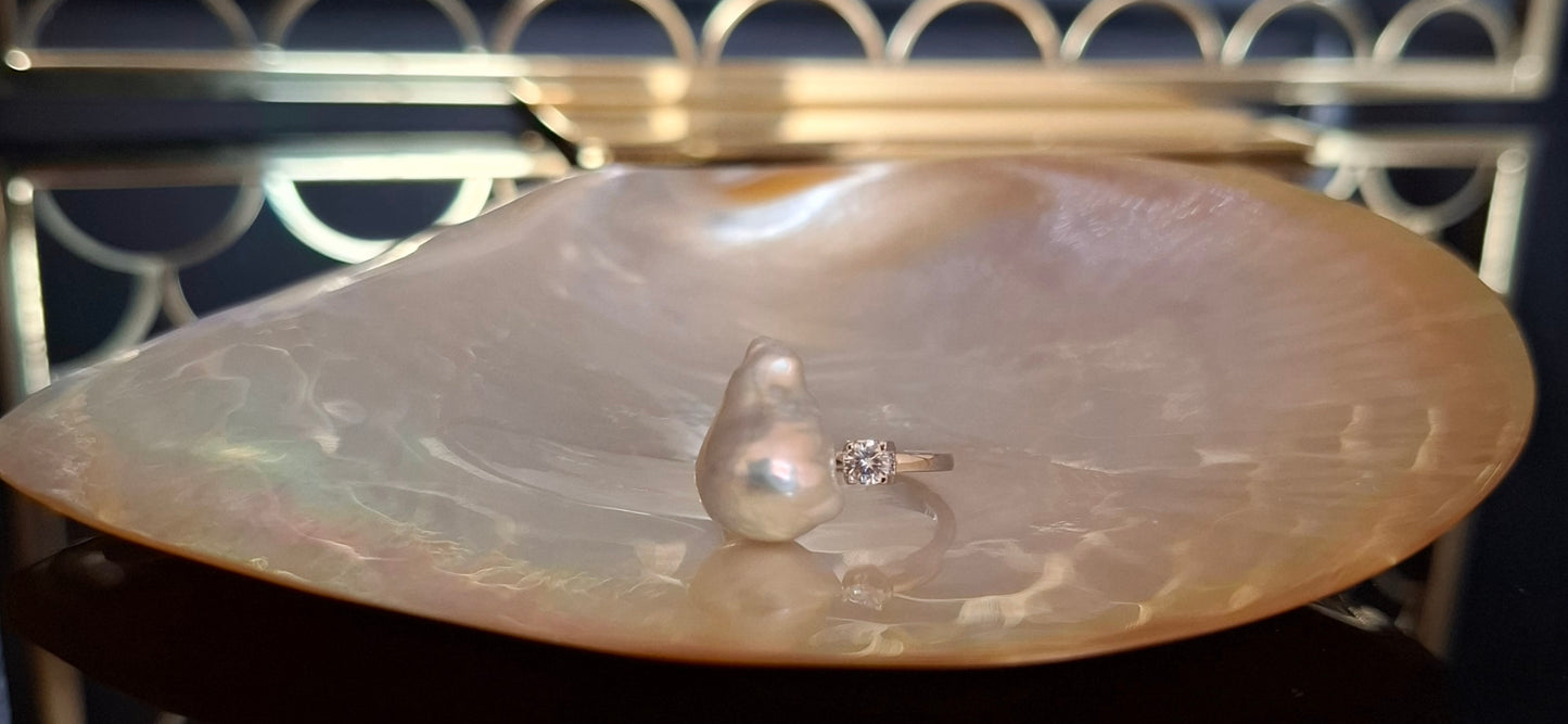 Freshwater baroque pearl ring ( 9 )