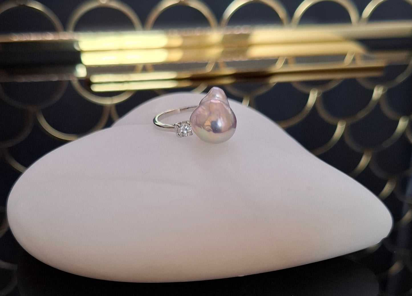 Freshwater baroque pearl ring (7 )
