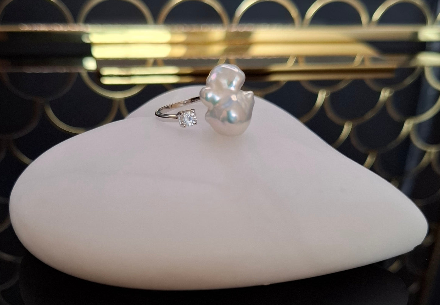 Freshwater baroque pearl ring (11 )